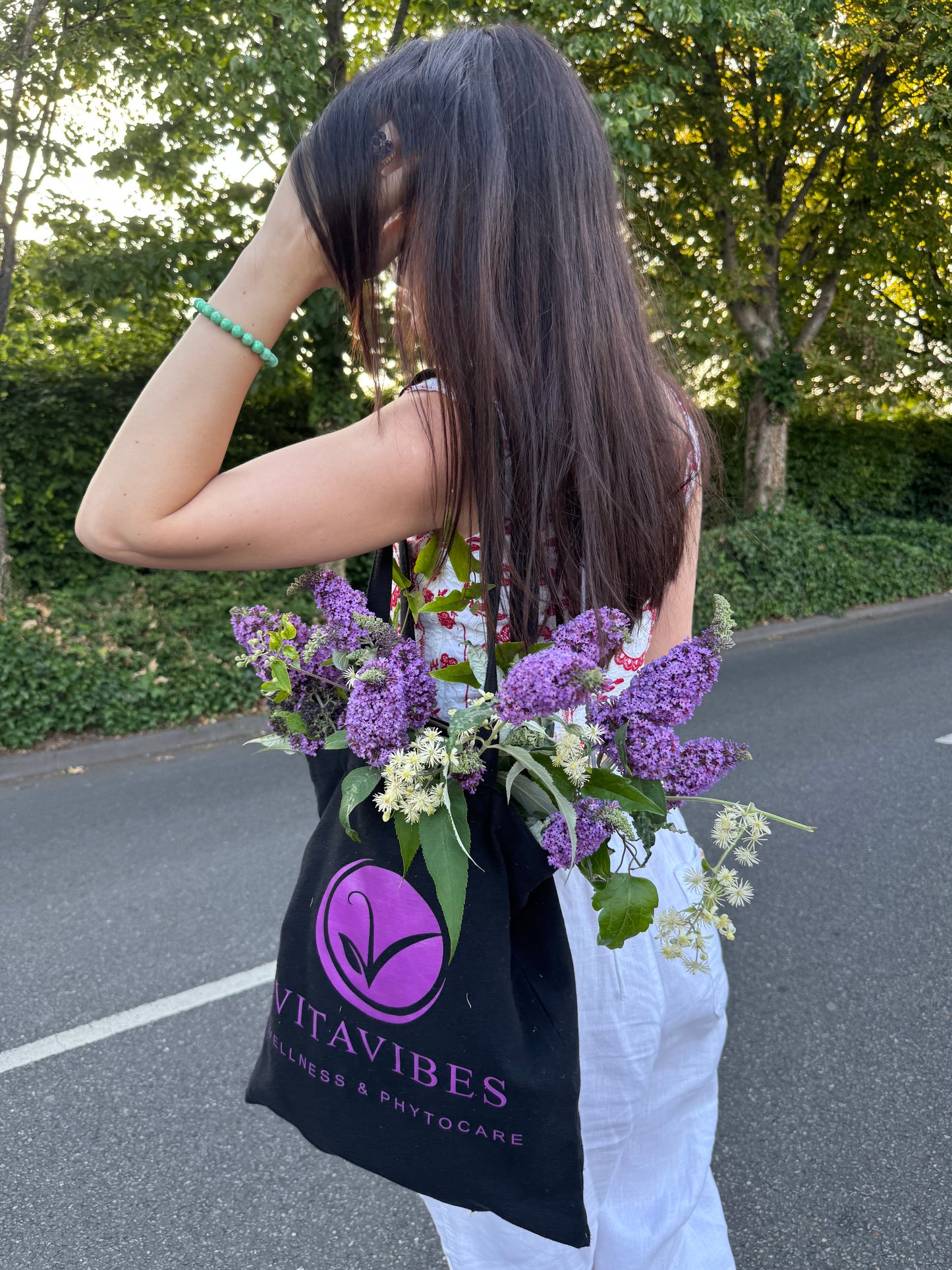 VITAVIBES Signature Tote Bag